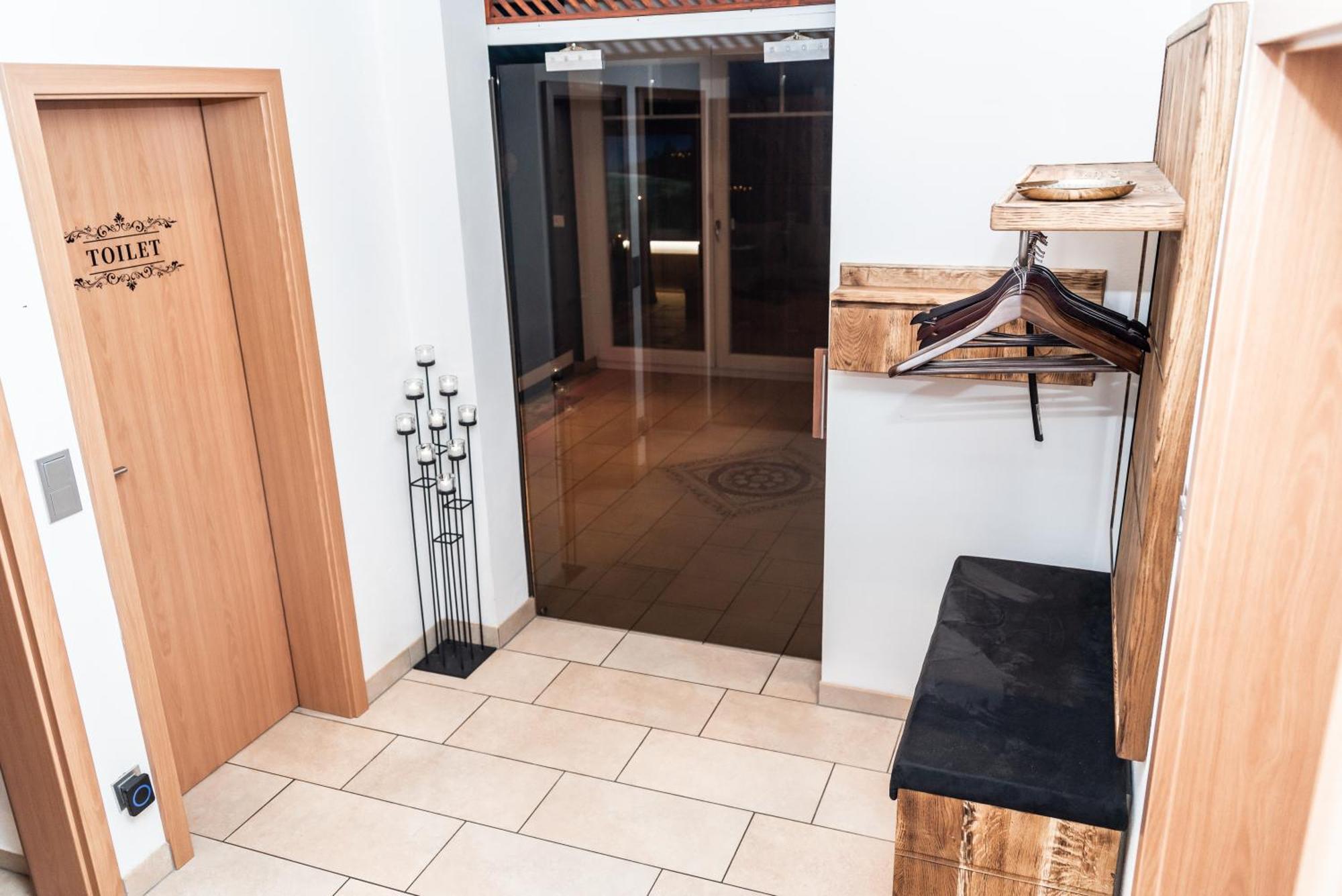 5 Sterne Centurion Ferienhaus Villa 2 Pools 86 Zoll Tv Aldersbach Exterior foto